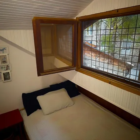 Apartment Vintage House On Sava Temple Street *